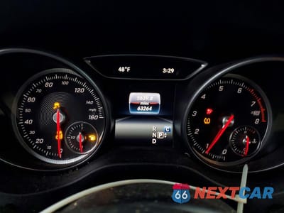 Zdjęcie 9 z 12 samochodu: 2019 MERCEDES-BENZ CLA 250 4MATIC VIN:WDDSJ4GB1KN699607 - miniatura