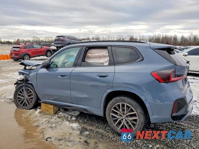 Drugie zdjęcie samochodu z przodu: 2023 BMW X1 XDRIVE28I VIN:WBX73EF07P5W03733 - miniatura