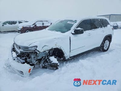 2022 JEEP GRAND CHEROKEE LAREDO 1C4RJHAG8N8590889 - główne zdjęcie licytacji z USA - miniatura