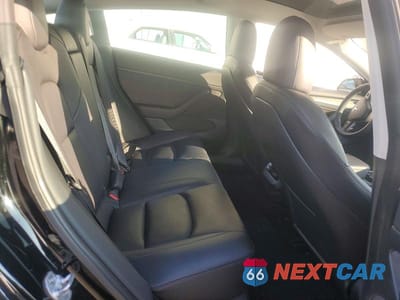 Zdjęcie 10 z 11 samochodu: 2022 TESLA MODEL 3 VIN:5YJ3E1EB1NF307801 - miniatura