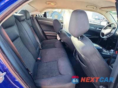 Zdjęcie 10 z 12 samochodu: 2020 CHRYSLER 300 TOURING VIN:2C3CCAAG2LH115760 - miniatura