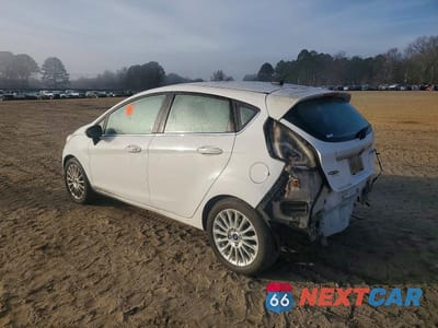 Drugie zdjęcie samochodu z przodu: 2015 FORD FIESTA TITANIUM VIN:3FADP4FJ5FM144658 - miniatura