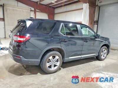 Trzecie zdjęcie samochodu z tyłu: 2025 HONDA PILOT EXL VIN:5FNYG1H45SB151285 - miniatura