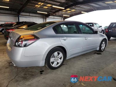Trzecie zdjęcie samochodu z tyłu: 2007 NISSAN ALTIMA 2.5 VIN:1N4AL21E17N416692 - miniatura