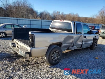 Trzecie zdjęcie samochodu z tyłu: 2006 GMC NEW SIERRA C1500 VIN:1GTEC19T76Z100620 - miniatura