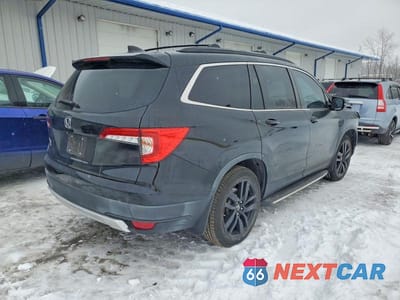Trzecie zdjęcie samochodu z tyłu: 2020 HONDA PILOT EXL VIN:5FNYF5H59LB000986 - miniatura
