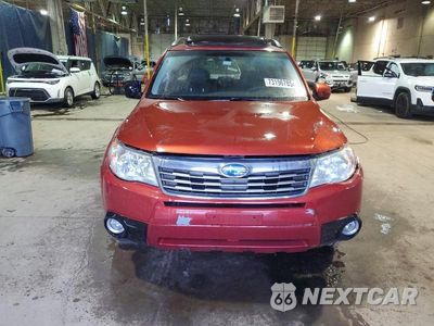 Piąte zdjęcie samochodu w środku: 2010 SUBARU FORESTER 2.5X PREMIUM VIN:JF2SH6CC8AH742144 - miniatura
