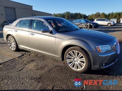 Czwarte zdjęcie samochodu z boku: 2011 CHRYSLER 300C VIN:2C3CA6CTXBH559738 - miniatura