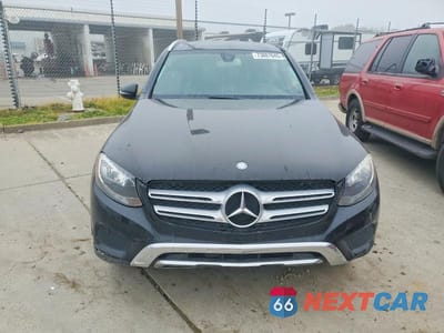Piąte zdjęcie samochodu w środku: 2017 MERCEDES-BENZ GLC 300 4MATIC VIN:WDC0G4KB4HF199669 - miniatura