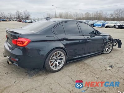 Trzecie zdjęcie samochodu z tyłu: 2015 BMW M3 VIN:WBS3C9C57FP803915 - miniatura
