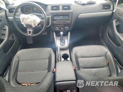 Zdjęcie 8 z 12 samochodu: 2013 VOLKSWAGEN JETTA SE VIN:3VWDX7AJ5DM255241 - miniatura