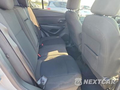 Zdjęcie 11 z 13 samochodu: 2022 CHEVROLET TRAX LS VIN:KL7CJKSM6NB548549 - miniatura