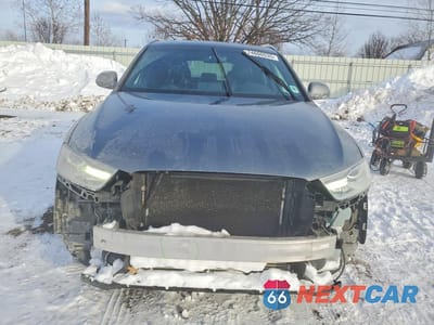 Piąte zdjęcie samochodu w środku: 2017 AUDI Q3 PREMIUM PLUS VIN:WA1JCCFS6HR009907 - miniatura