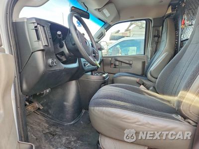 Zdjęcie 7 z 12 samochodu: 2018 GMC SAVANA 2500 UTILITY / SERVICE VAN VIN:1GTW7AFG8J1912144 - miniatura