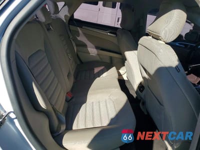 Zdjęcie 10 z 11 samochodu: 2018 FORD FUSION SE VIN:3FA6P0HDXJR218306 - miniatura