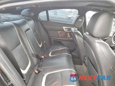 Zdjęcie 10 z 13 samochodu: 2015 JAGUAR XF 3.0 SPORT VIN:SAJWA0F76F8U64563 - miniatura