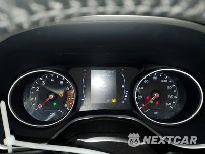 Zdjęcie 9 z 13 samochodu: 2019 JEEP COMPASS LATITUDE VIN:3C4NJDBB4KT806907 - miniatura