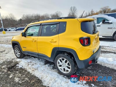 Drugie zdjęcie samochodu z przodu: 2016 JEEP RENEGADE LATITUDE VIN:ZACCJBBT9GPE00060 - miniatura