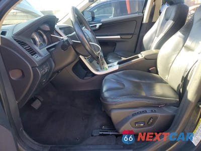Zdjęcie 7 z 11 samochodu: 2010 VOLVO XC60 T6 VIN:YV4992DZXA2119968 - miniatura