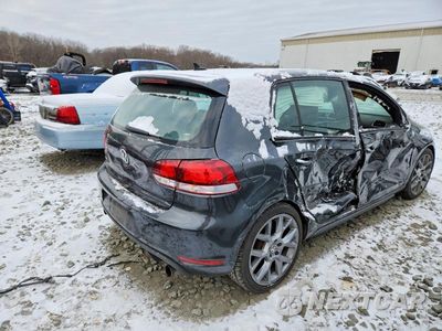 Trzecie zdjęcie samochodu z tyłu: 2013 VOLK GTI VIN:WVWHD7AJ4DW129384 - miniatura