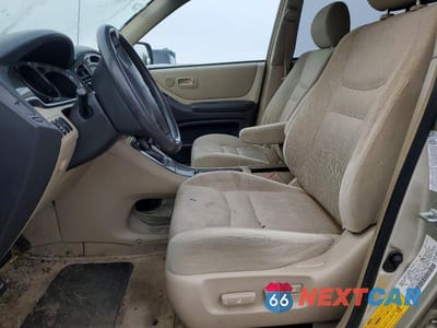 Zdjęcie 7 z 14 samochodu: 2002 TOYOTA HIGHLANDER BASE VIN:JTEHF21A720091724 - miniatura