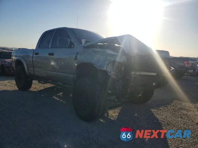 Czwarte zdjęcie samochodu z boku: 2004 DODGE RAM 2500 ST VIN:3D7KU28CX4G166816 - miniatura