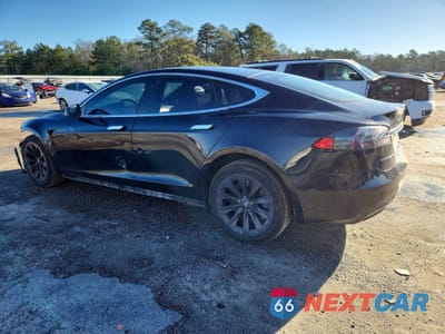 Drugie zdjęcie samochodu z przodu: 2018 TESLA MODEL S VIN:5YJSA1E22JF276687 - miniatura