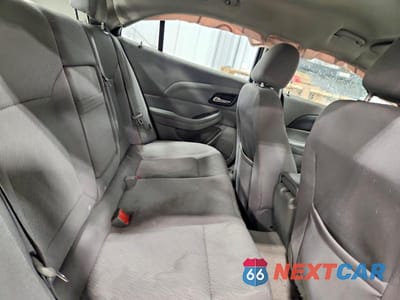 Zdjęcie 10 z 13 samochodu: 2013 CHEVROLET MALIBU LS VIN:1G11B5SA5DF143619 - miniatura