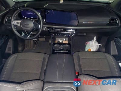 Zdjęcie 8 z 14 samochodu: 2024 CHEVROLET TRAVERSE L VIN:1GNEREKS8RJ179121 - miniatura