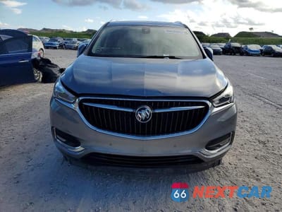 Piąte zdjęcie samochodu w środku: 2020 BUICK ENCLAVE PREMIUM VIN:5GAERCKW9LJ233762 - miniatura