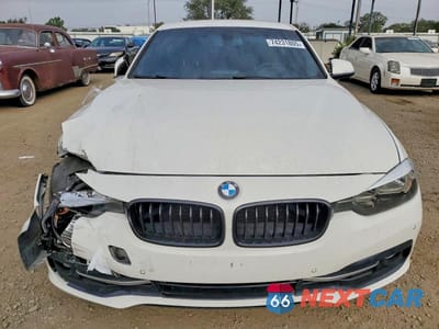 Piąte zdjęcie samochodu w środku: 2017 BMW 330 I VIN:WBA8B9G57HNU49531 - miniatura