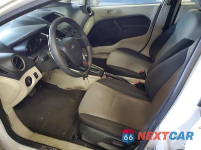 Zdjęcie 7 z 12 samochodu: 2013 FORD FIESTA S VIN:3FADP4AJ4DM153274 - miniatura