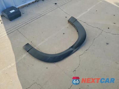 Zdjęcie 13 z 14 samochodu: 2025 MAZDA CX-50 PREFERRED VIN:7MMVABBM6SN317771 - miniatura