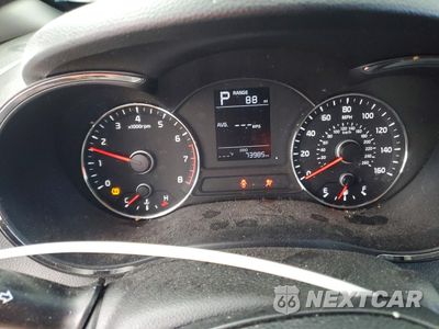 Zdjęcie 9 z 14 samochodu: 2018 KIA FORTE LX VIN:3KPFK4A77JE169786 - miniatura