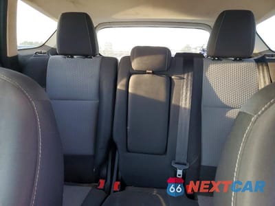 Zdjęcie 10 z 13 samochodu: 2018 FORD ESCAPE SE VIN:1FMCU0GD5JUA35455 - miniatura