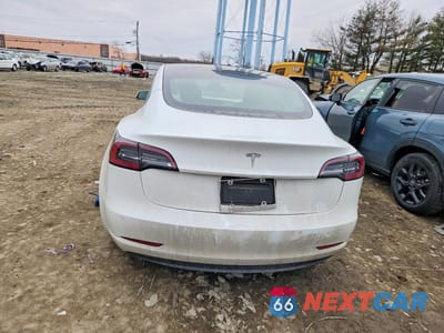 Zdjęcie 6 z 11 samochodu: 2022 TESLA MODEL 3 VIN:5YJ3E1EA9NF315166 - miniatura