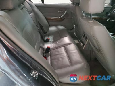 Zdjęcie 10 z 12 samochodu: 2006 BMW 330 XI VIN:WBAVD33556KV61193 - miniatura