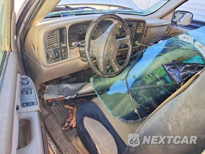 Zdjęcie 8 z 13 samochodu: 2003 CHEVROLET SILVERADO K3500 VIN:1GCJK39U43E207908 - miniatura