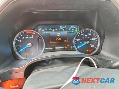 Zdjęcie 8 z 10 samochodu: 2017 FORD F350 SUPER DUTY VIN:1FT8W3DT2HEE79849 - miniatura