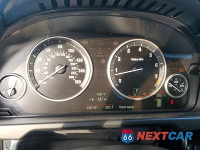 Zdjęcie 9 z 12 samochodu: 2015 BMW X5 XDRIVE35I VIN:5UXKR0C55F0P12470 - miniatura