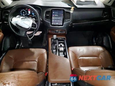 Zdjęcie 8 z 12 samochodu: 2019 VOLVO XC90 T6 MOMENTUM VIN:YV4A22PK2K1432150 - miniatura