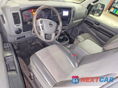 Zdjęcie 8 z 13 samochodu: 2013 NISSAN NV 2500 VIN:1N6AF0LY6DN102431 - miniatura