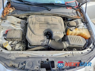 Zdjęcie 11 z 12 samochodu: 2020 CHRYSLER 300 LIMITED VIN:2C3CCAKG8LH116961 - miniatura