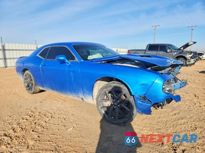 Czwarte zdjęcie samochodu z boku: 2023 DODGE CHALLENGER SXT VIN:2C3CDZAG8PH629470 - miniatura
