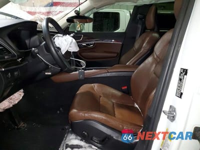 Zdjęcie 7 z 12 samochodu: 2019 VOLVO XC90 T6 MOMENTUM VIN:YV4A22PK2K1432150 - miniatura