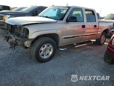 2005 GMC NEW SIERRA K1500 2GTEK13T351401114 - główne zdjęcie licytacji z USA - miniatura