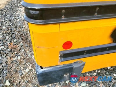 Zdjęcie 9 z 10 samochodu: 2013 CHEVROLET EXPRESS SCHOOL BUS VIN:1GB0G2BA2D1136874 - miniatura