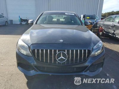Piąte zdjęcie samochodu w środku: 2015 MERCEDES-BENZ C 300 4MATIC VIN:55SWF4KB4FU032554 - miniatura