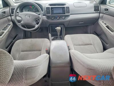 Zdjęcie 8 z 12 samochodu: 2002 TOYOTA CAMRY LE VIN:4T1BE32K92U601246 - miniatura
