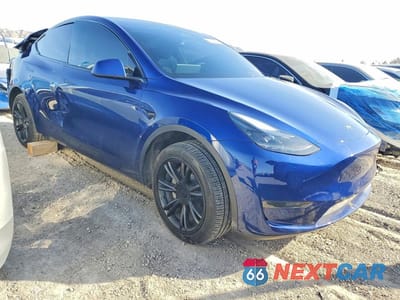 Czwarte zdjęcie samochodu z boku: 2024 TESLA MODEL Y VIN:7SAYGDEE3RA290758 - miniatura